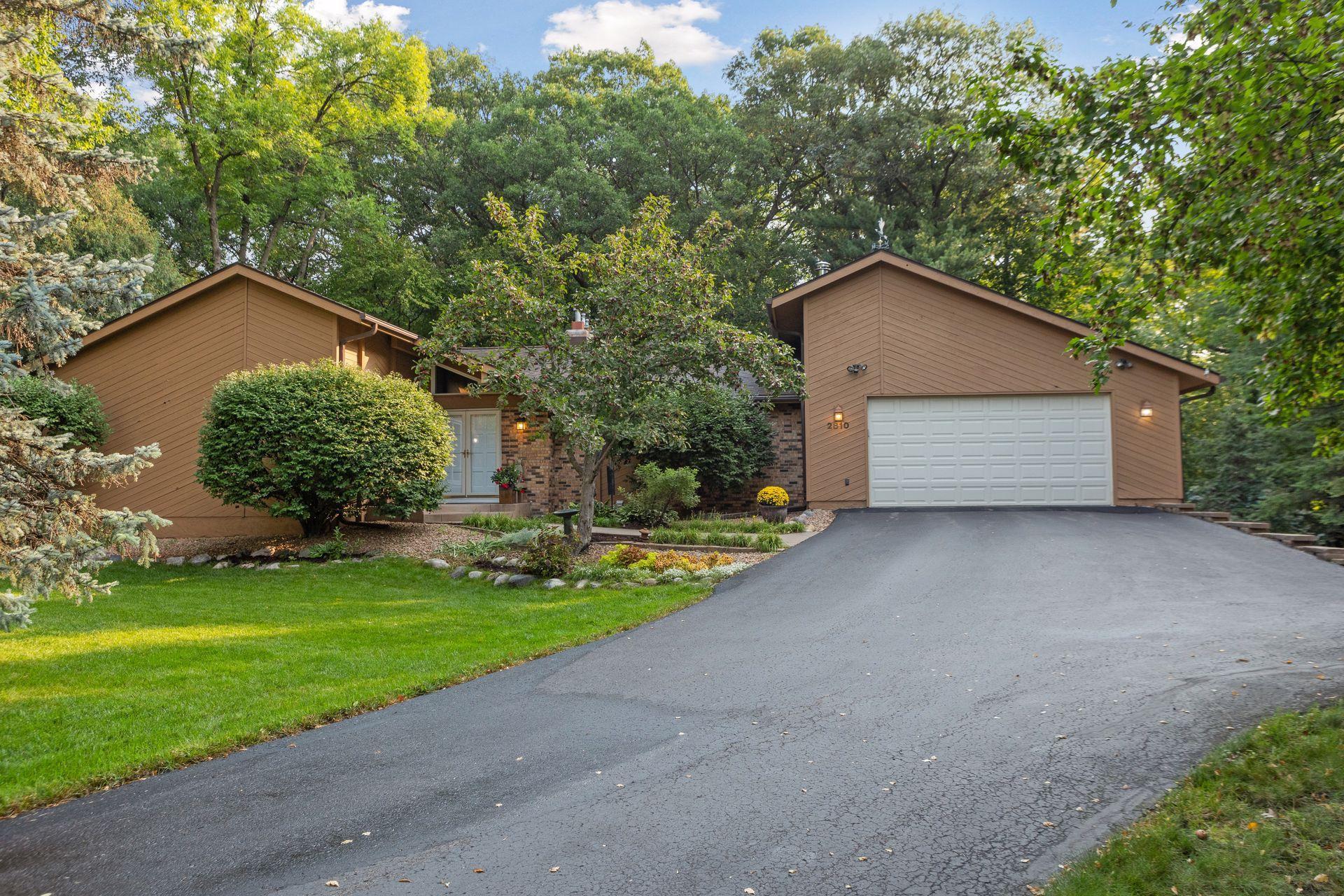 2810 Revere Circle Plymouth MN 55441