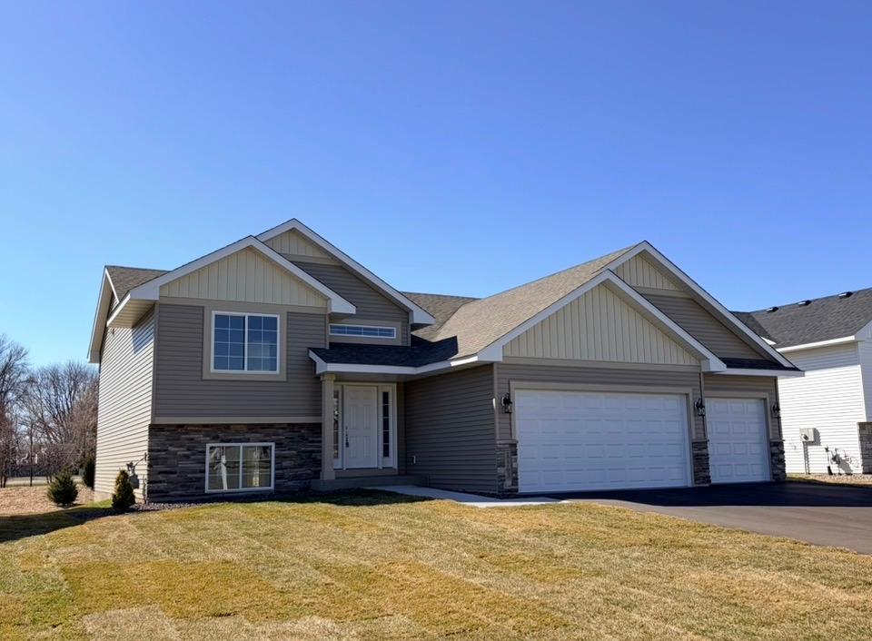 17703 Empire Trail Lakeville MN 55044