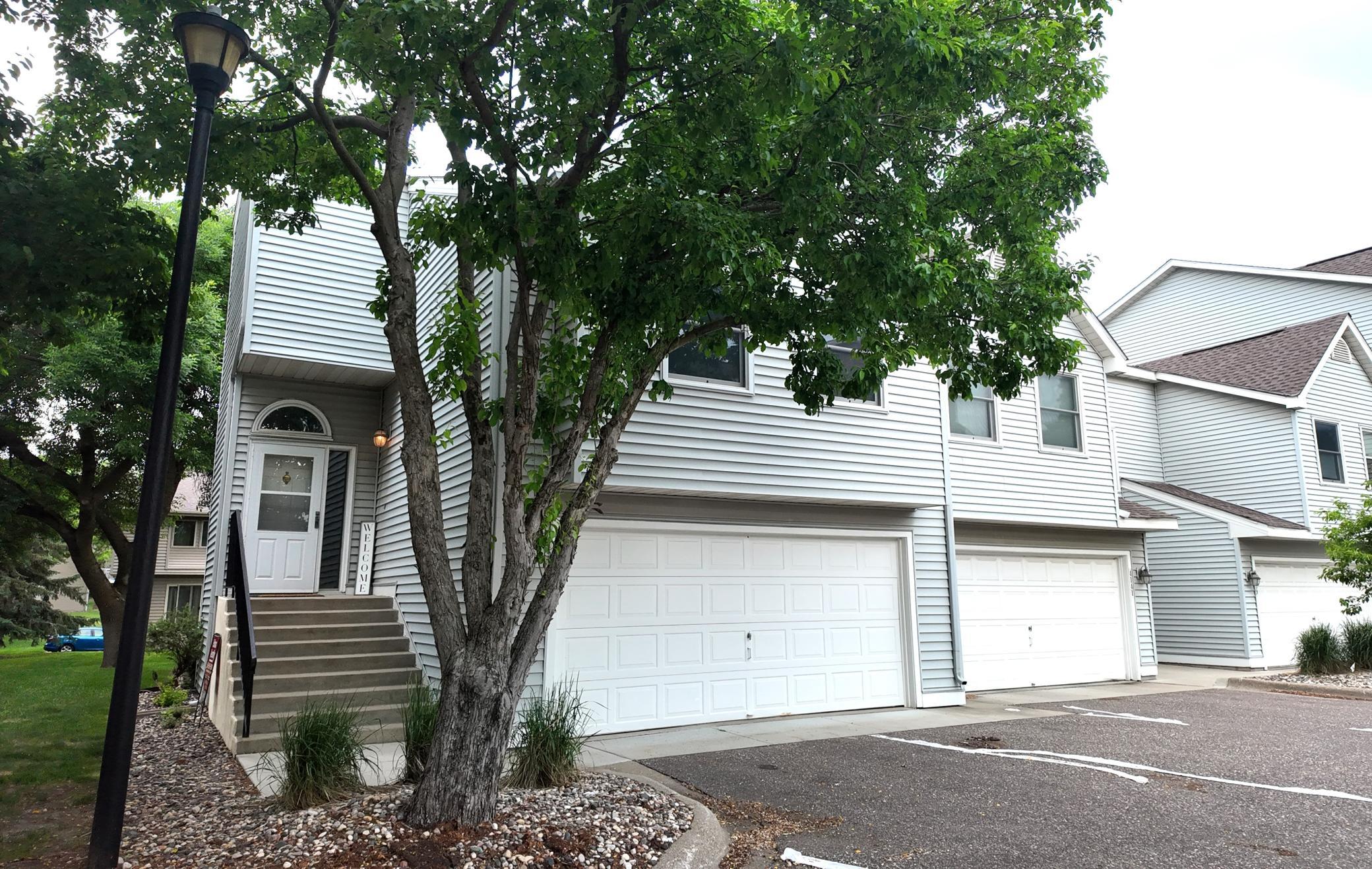 4143 Meadowlark Point Eagan MN 55122