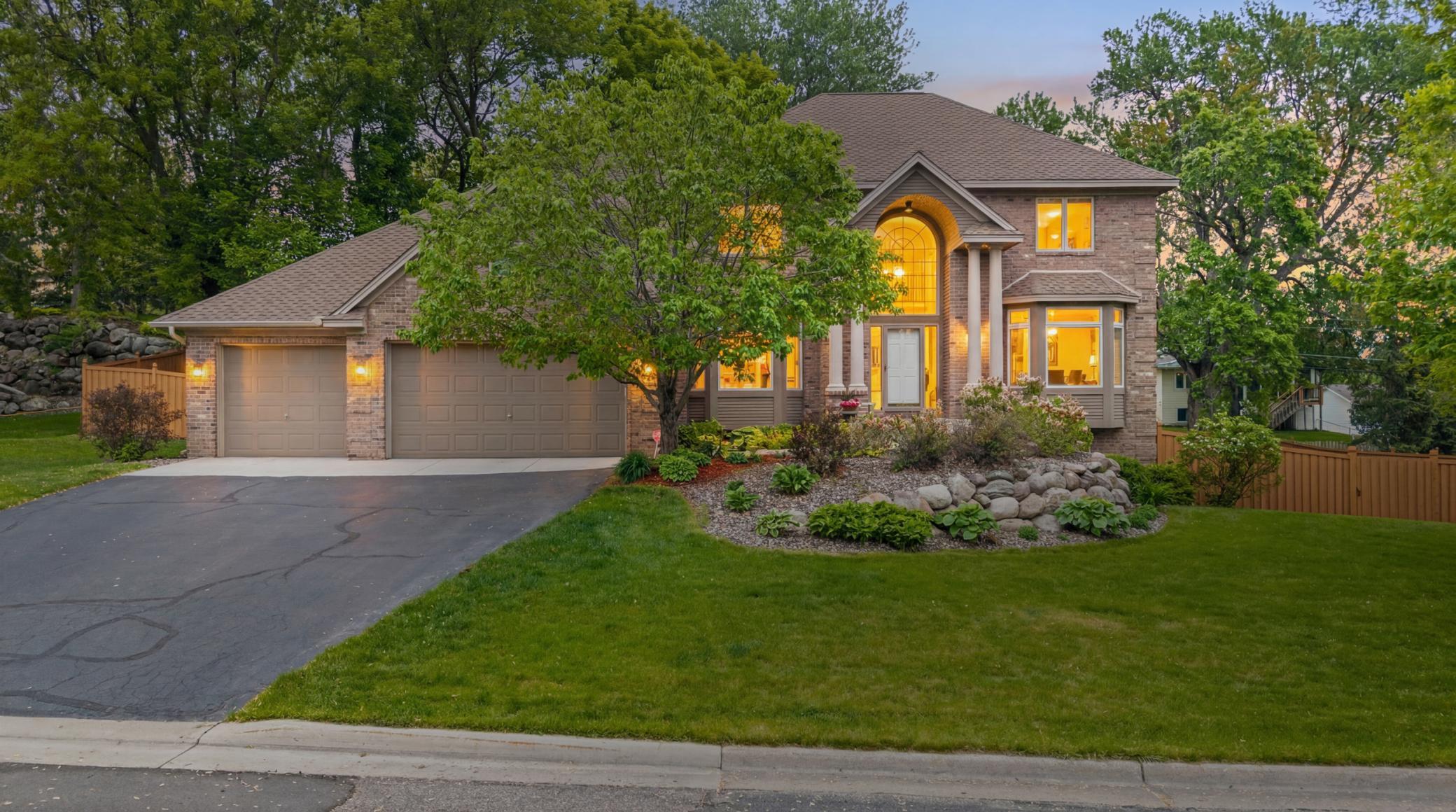 14809 White Oak Drive Burnsville MN 55337