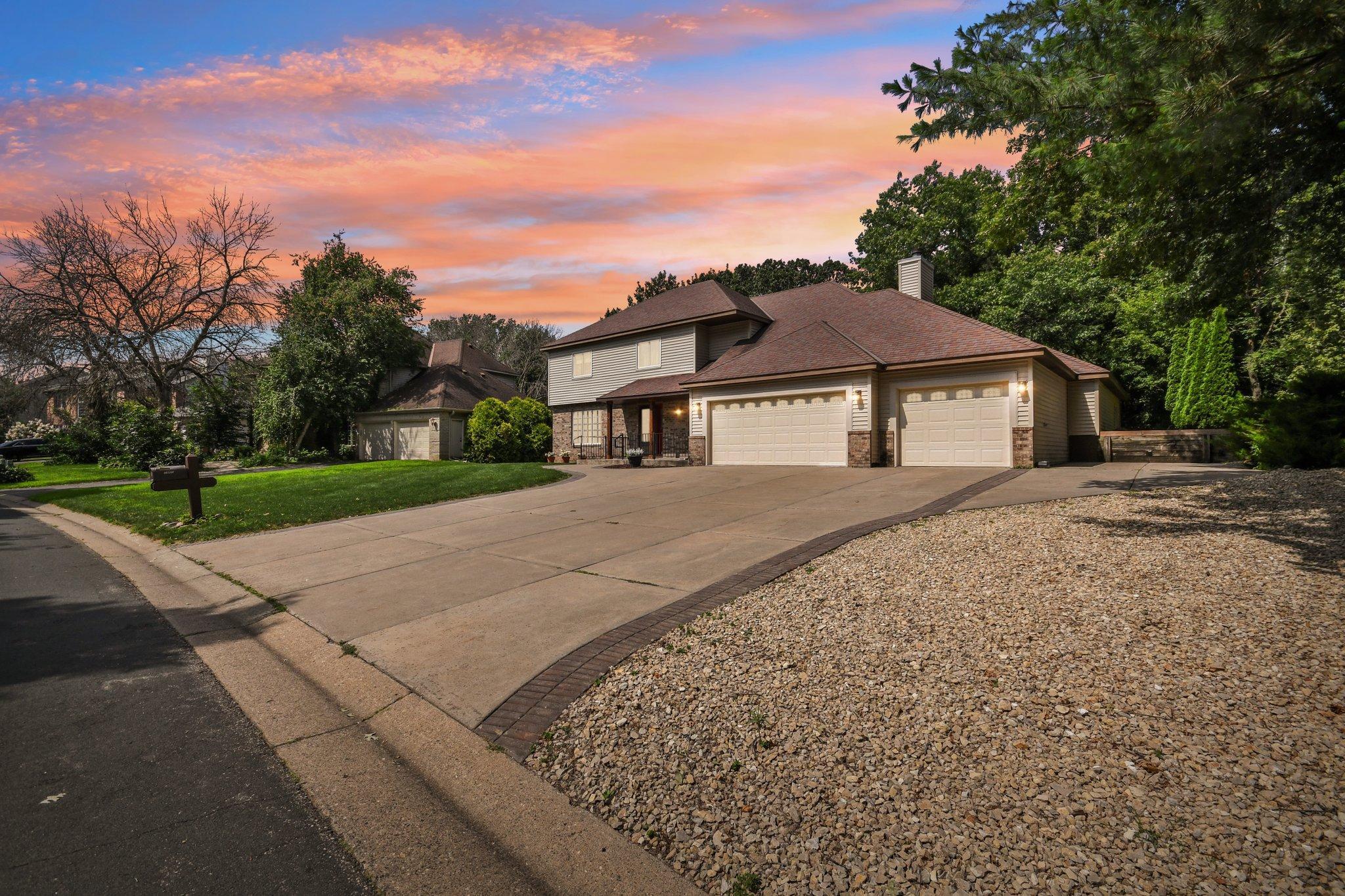 13721 Danbury Path Rosemount MN 55068