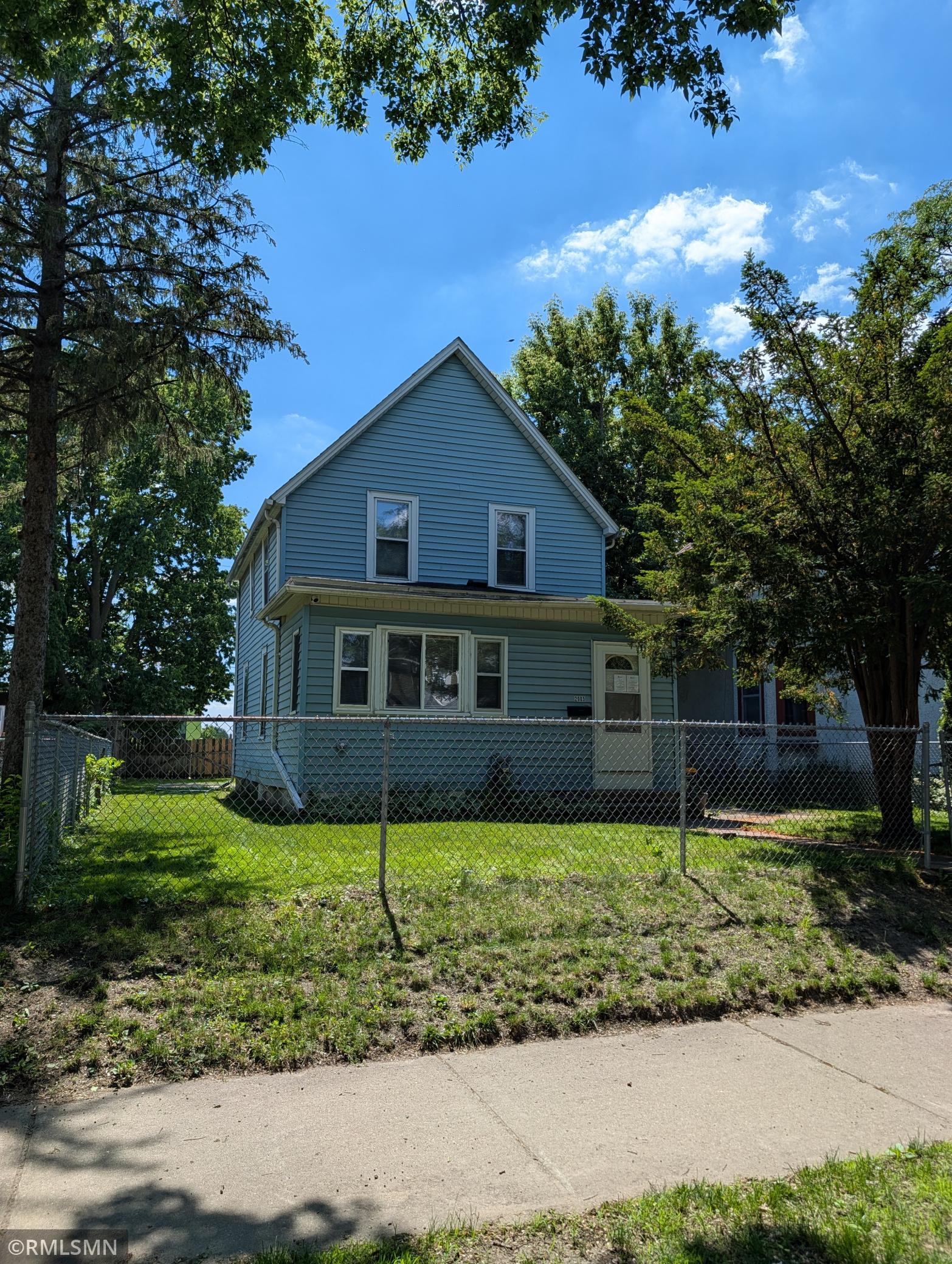 2003 Willow Avenue Minneapolis MN 55411