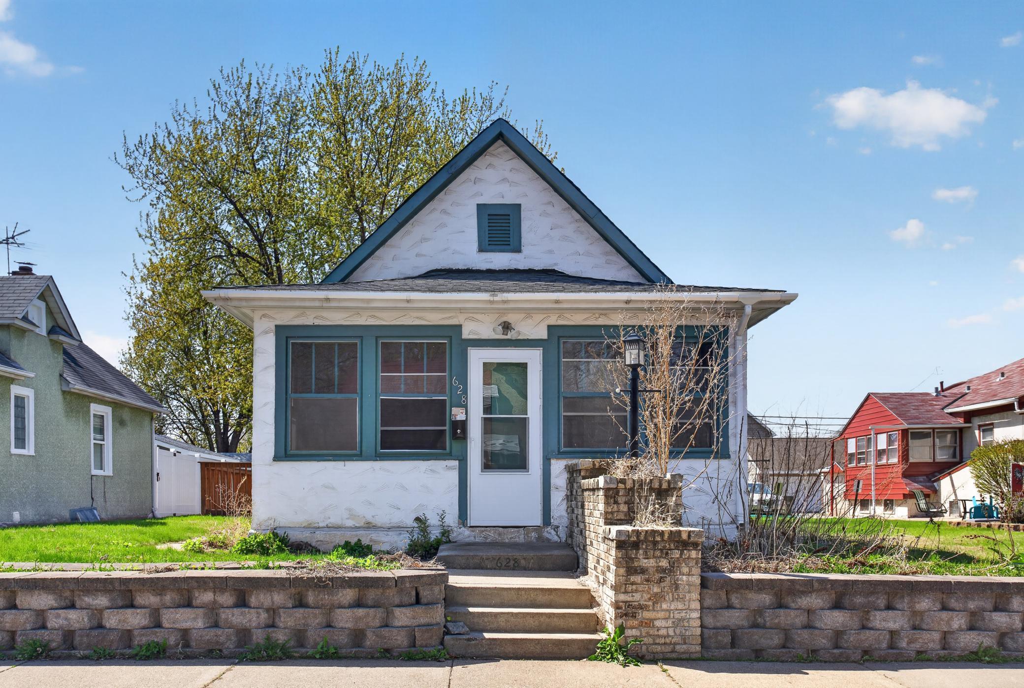 628 1st Avenue South Saint Paul MN 55075