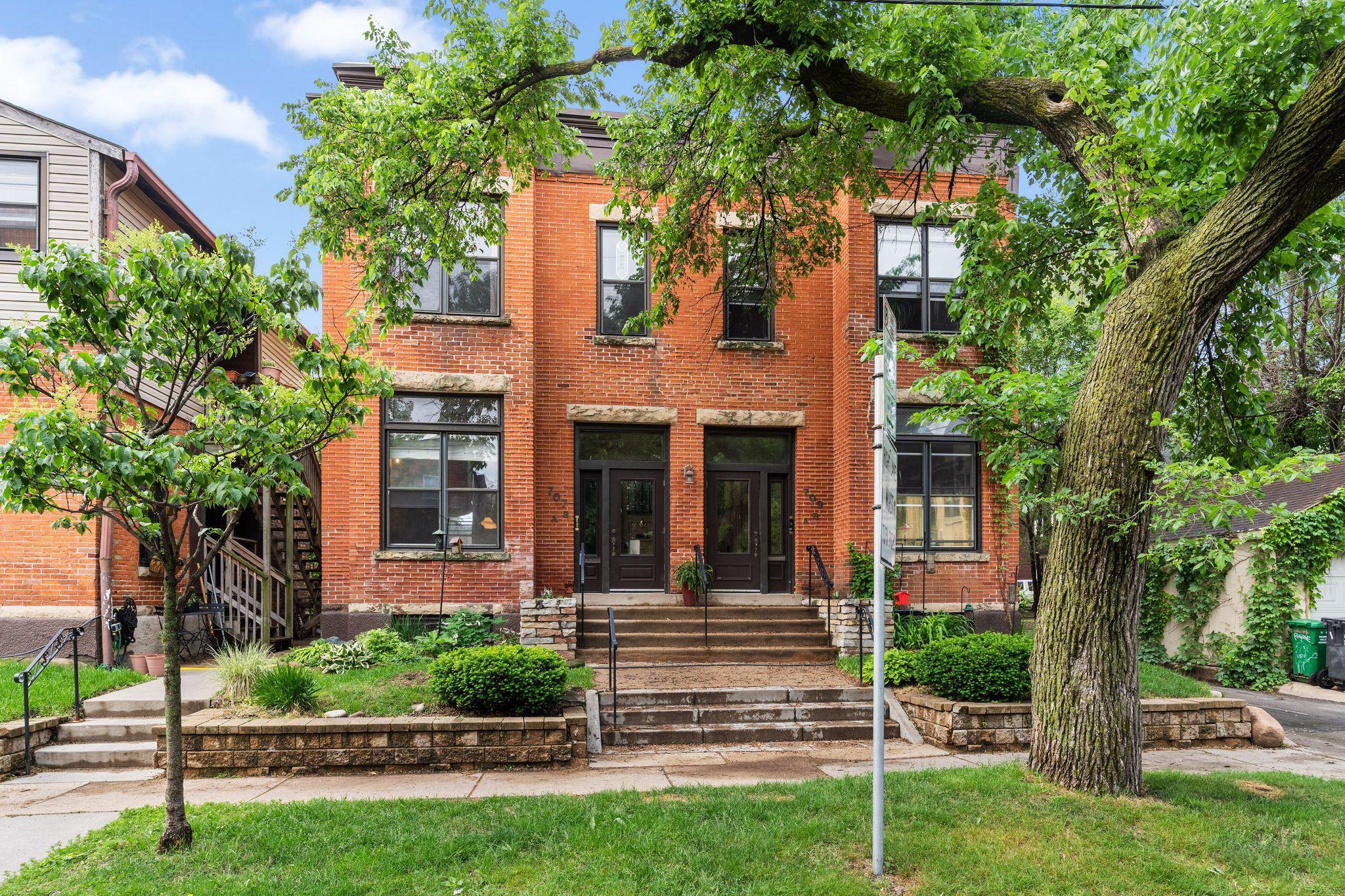 707 25th Street Unit 707A Minneapolis MN 55405