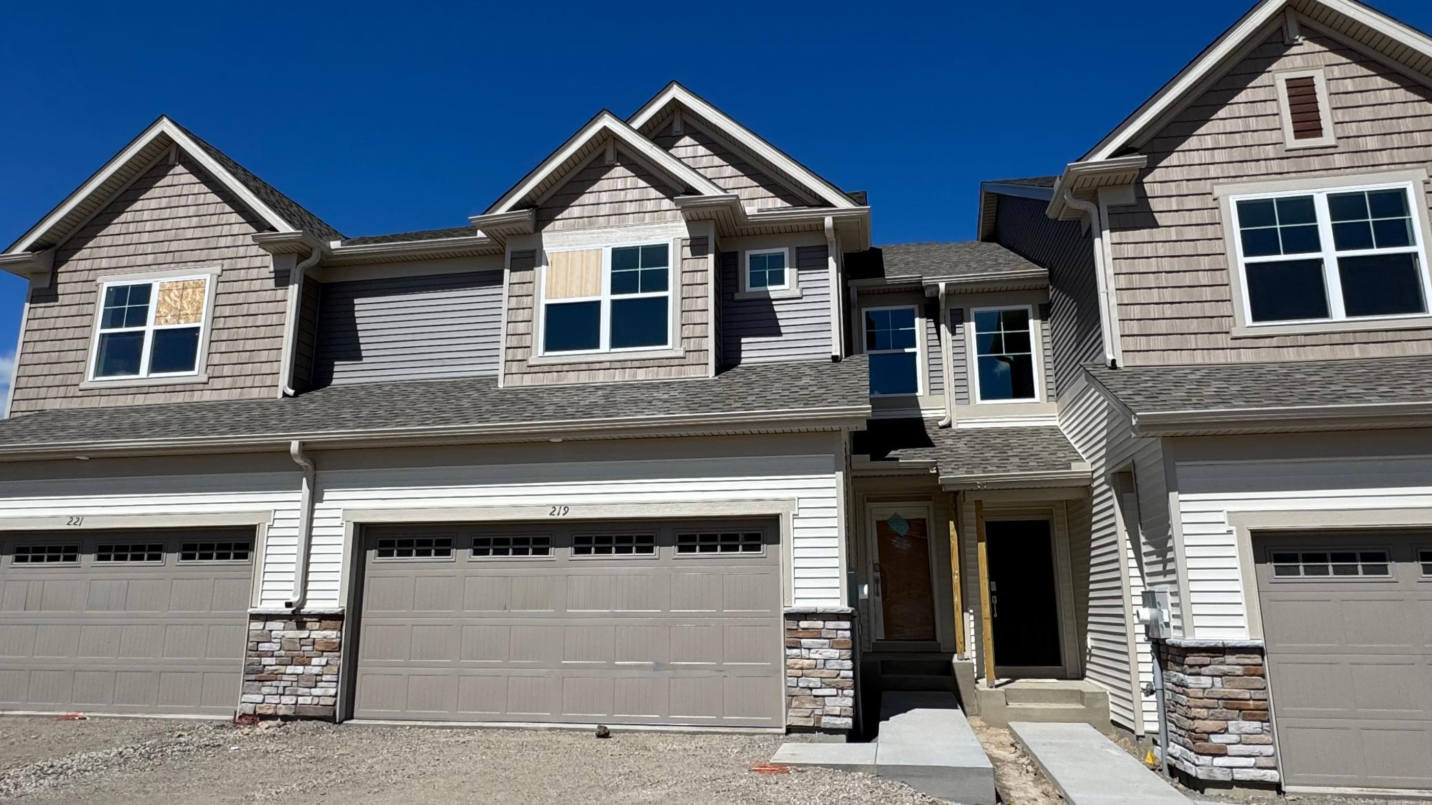 219 Huntington Drive Waconia MN 55387