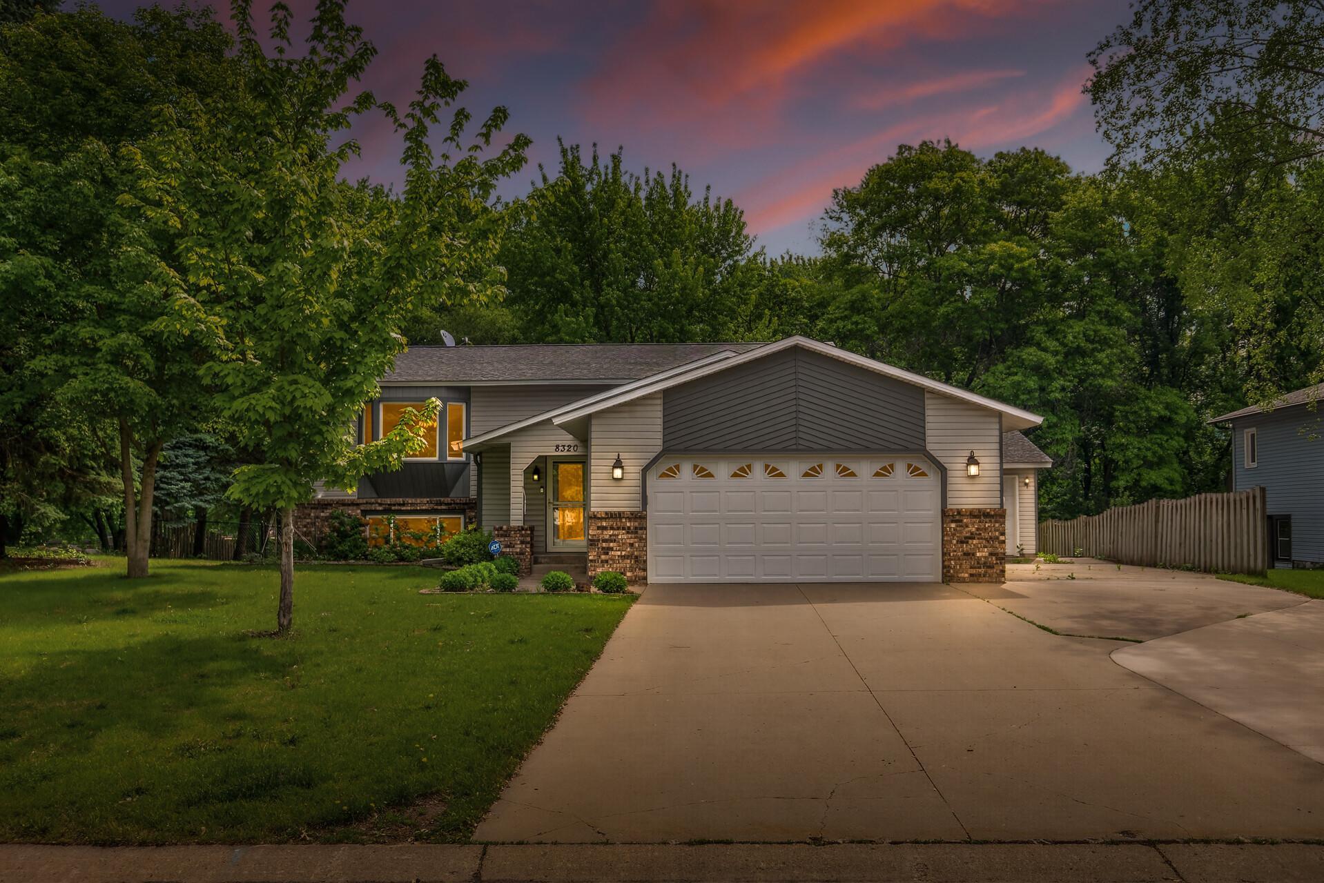 8320 Cooper Way Inver Grove Heights MN 55076