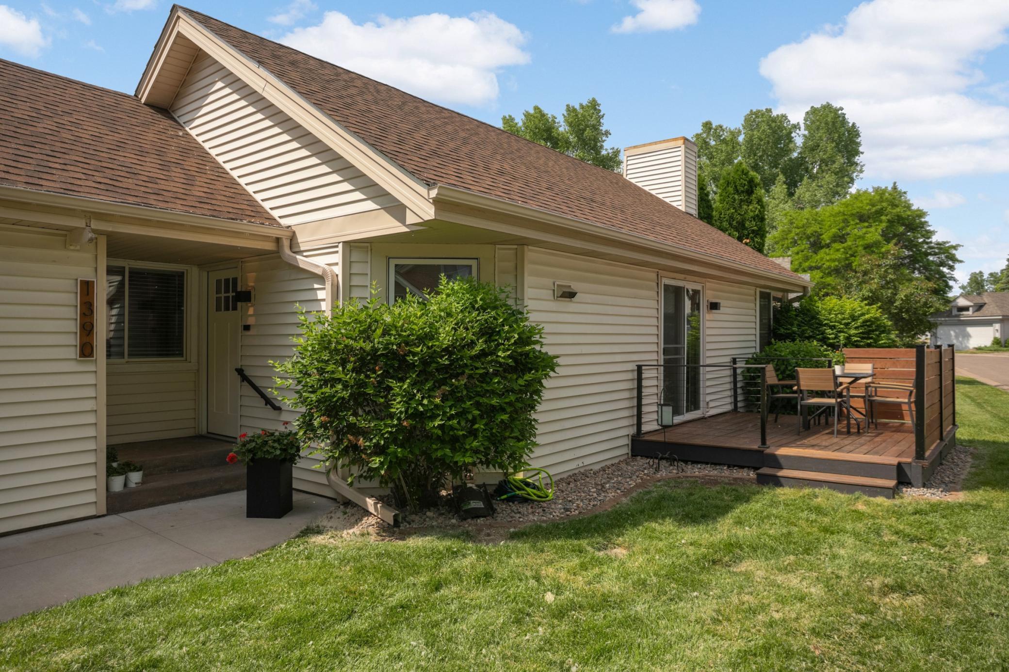 1390 Granada Trail Oakdale MN 55128