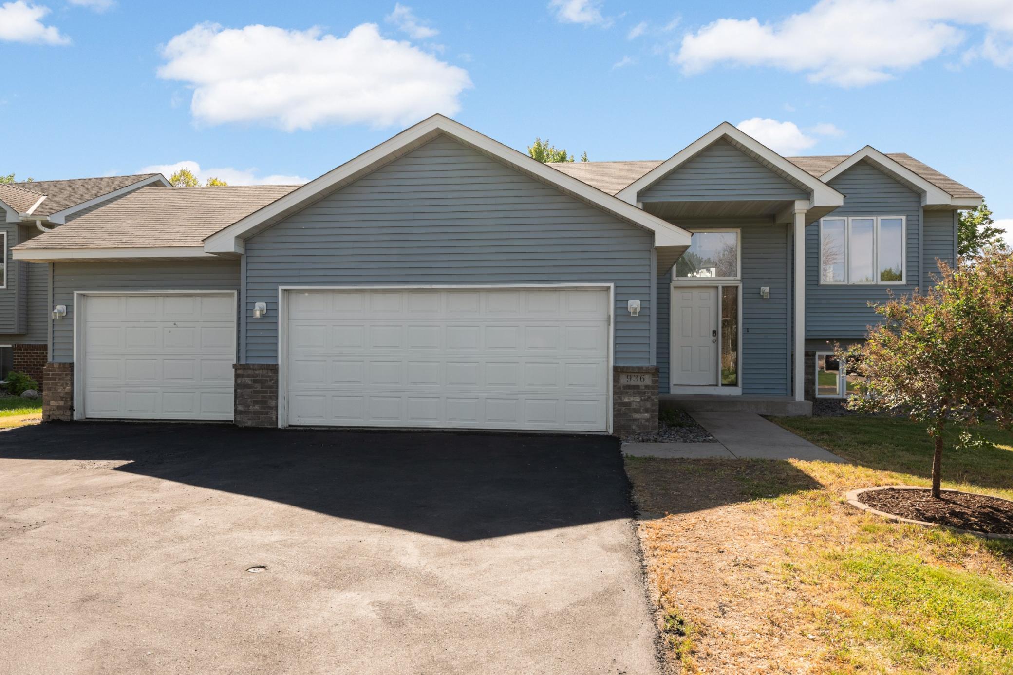 936 Cedar Street Belle Plaine MN 56011