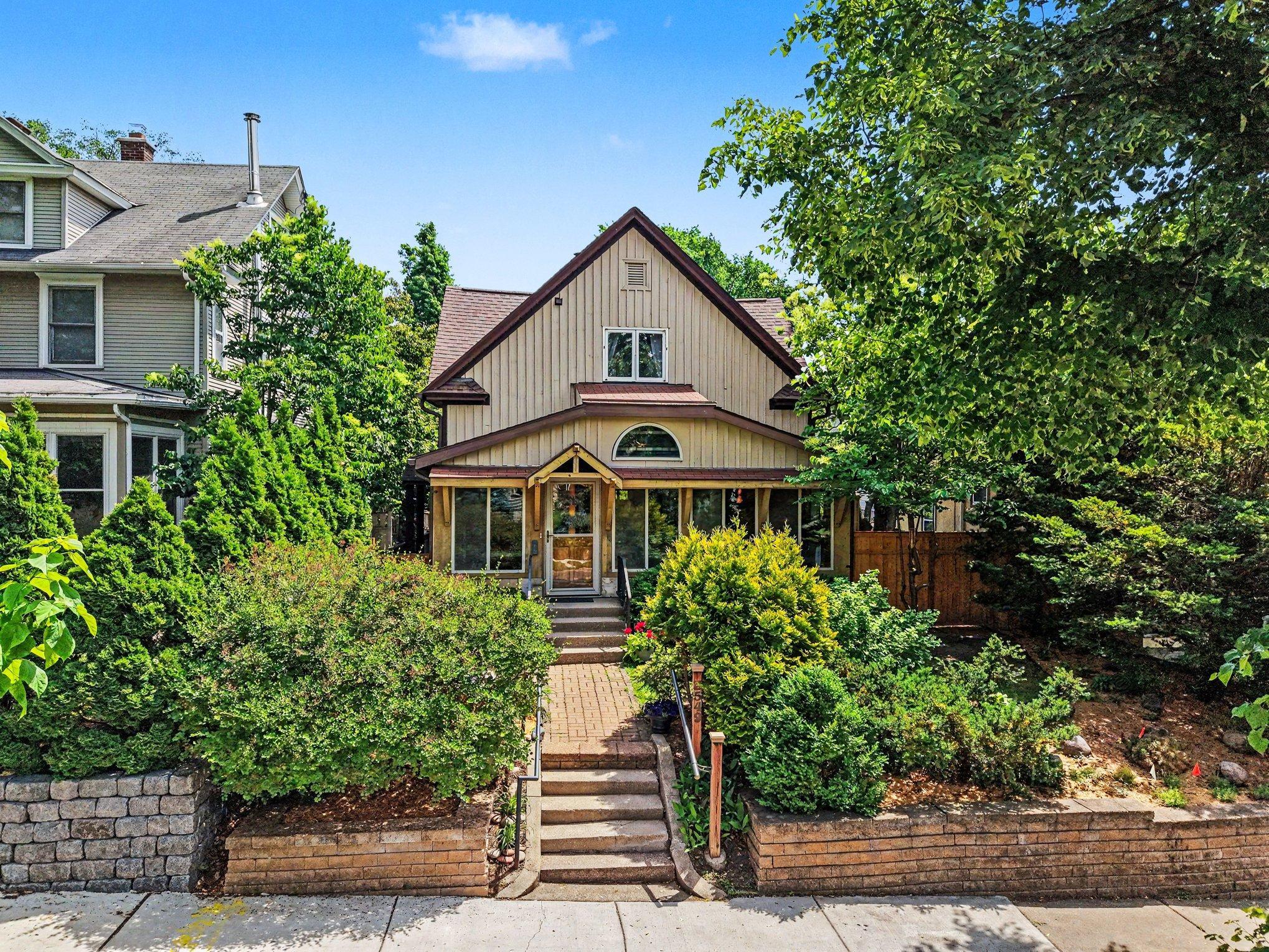3549 Humboldt Avenue Minneapolis MN 55408