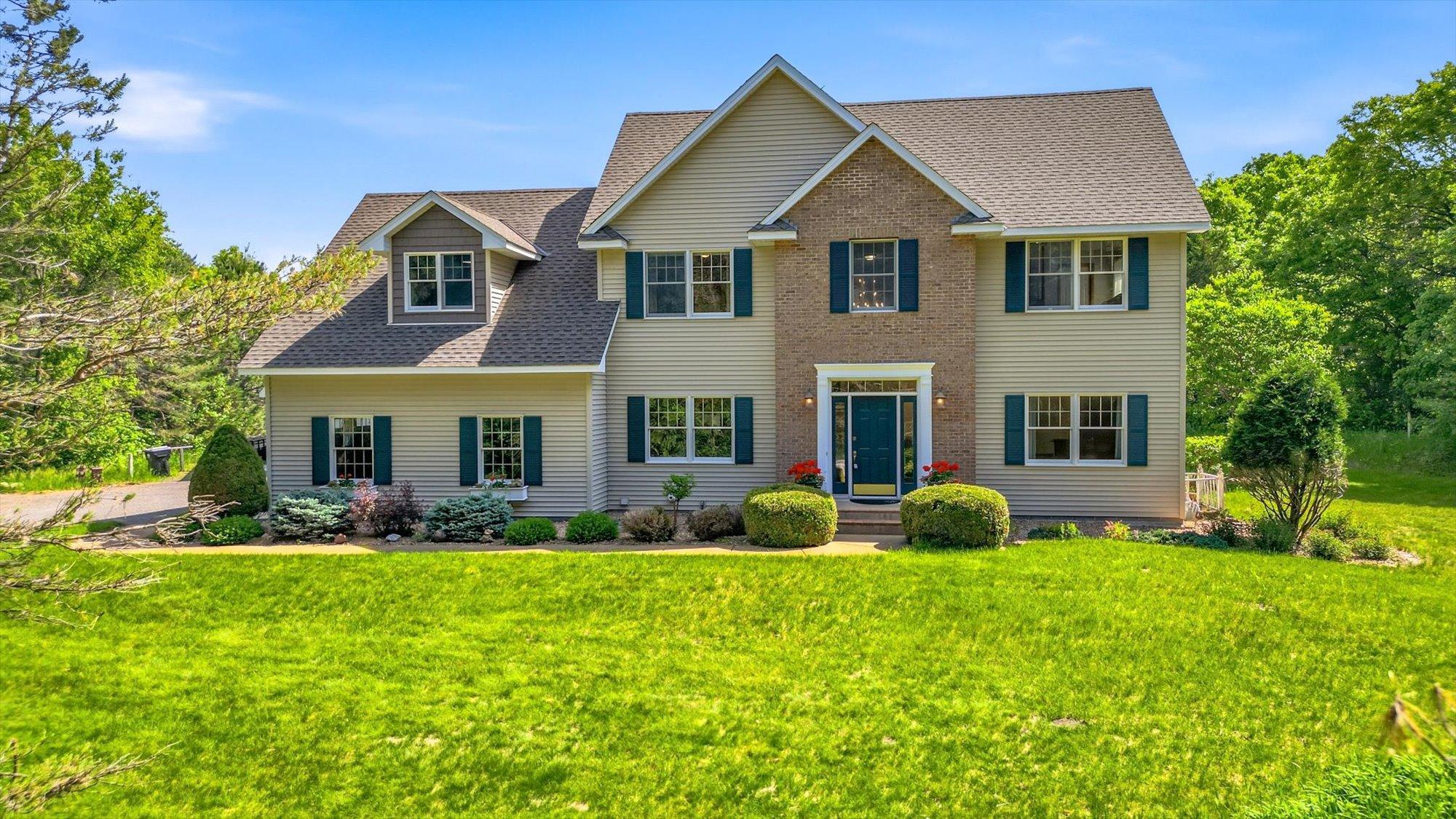 27215 140th Street Zimmerman MN 55398