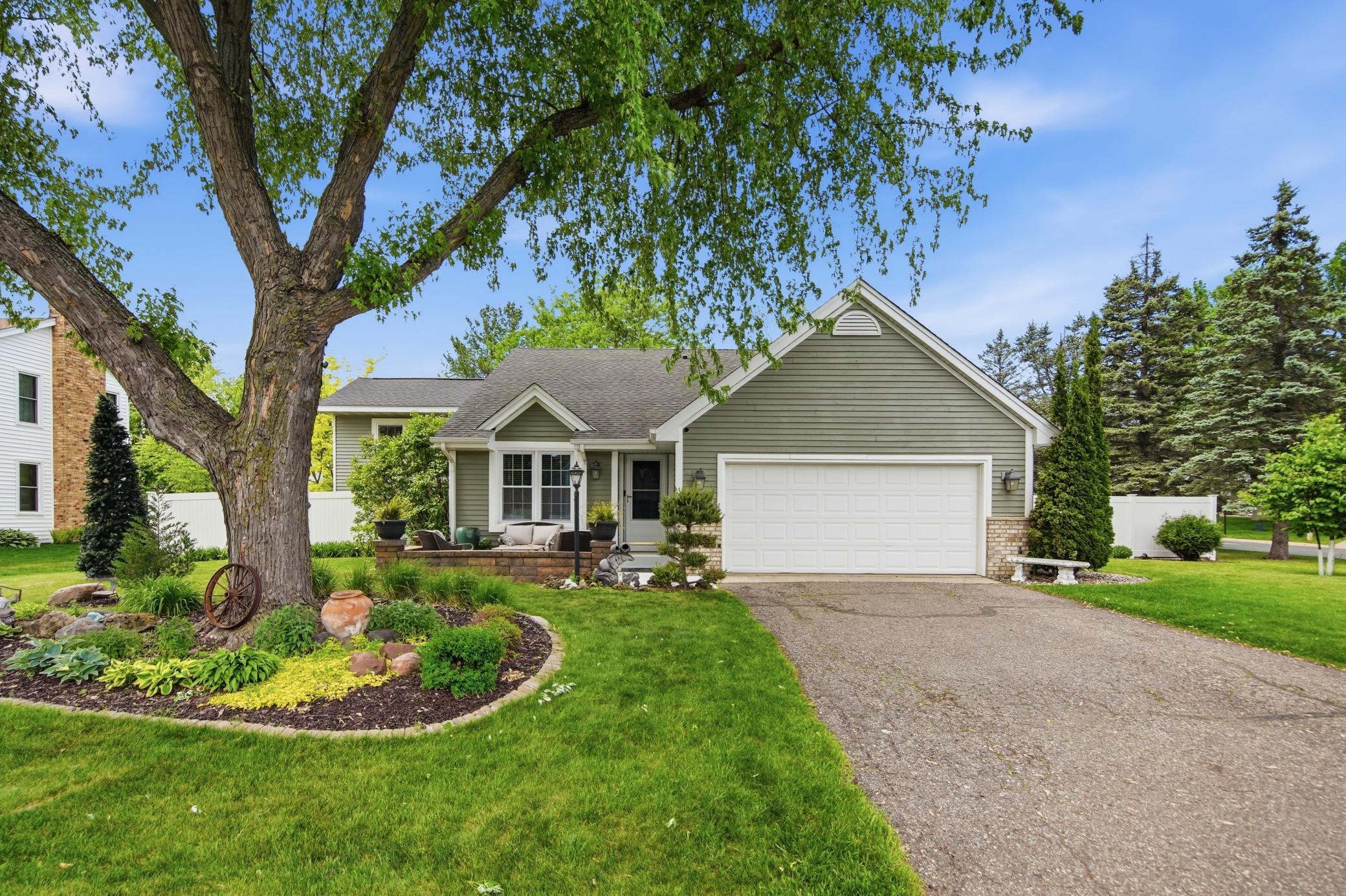 15100 Lac Lavon Drive Burnsville MN 55306