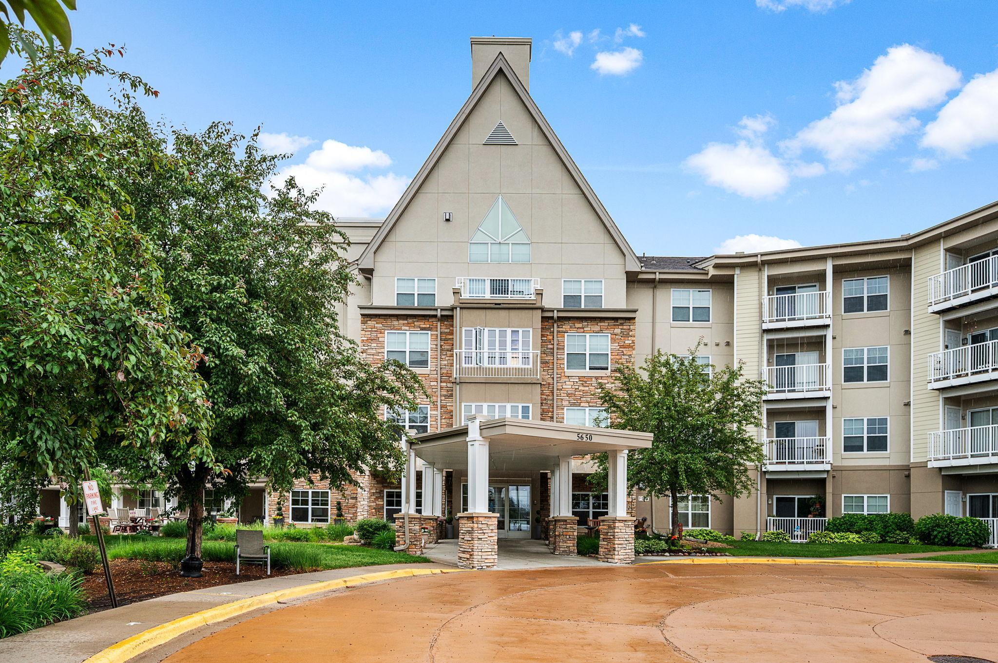 5650 Boone Avenue Unit 120 New Hope MN 55428