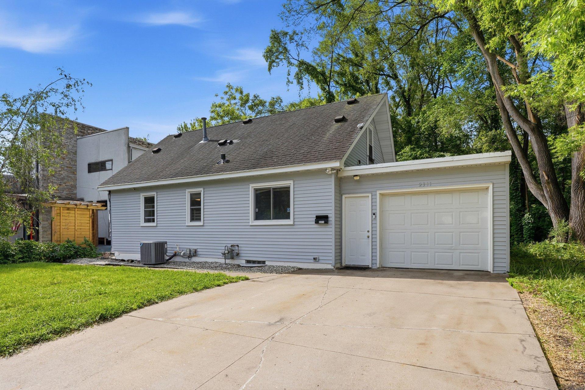 2311 53rd Avenue Minneapolis MN 55430