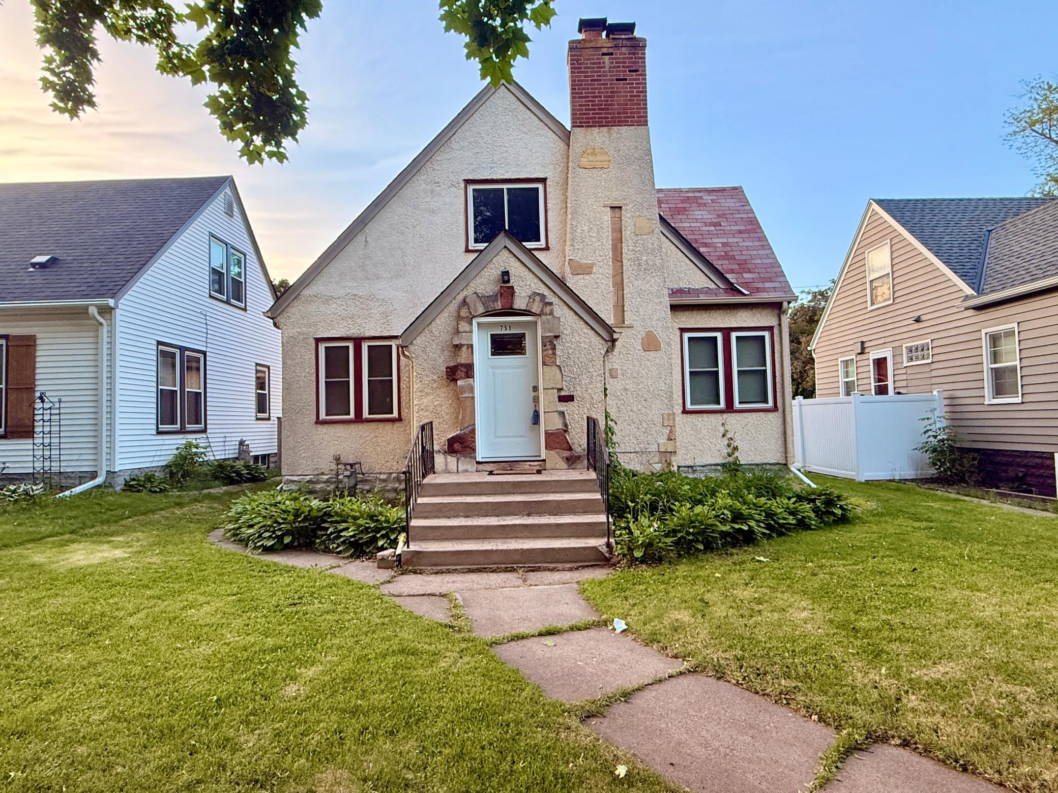 751 Cottage Avenue Saint Paul MN 55106