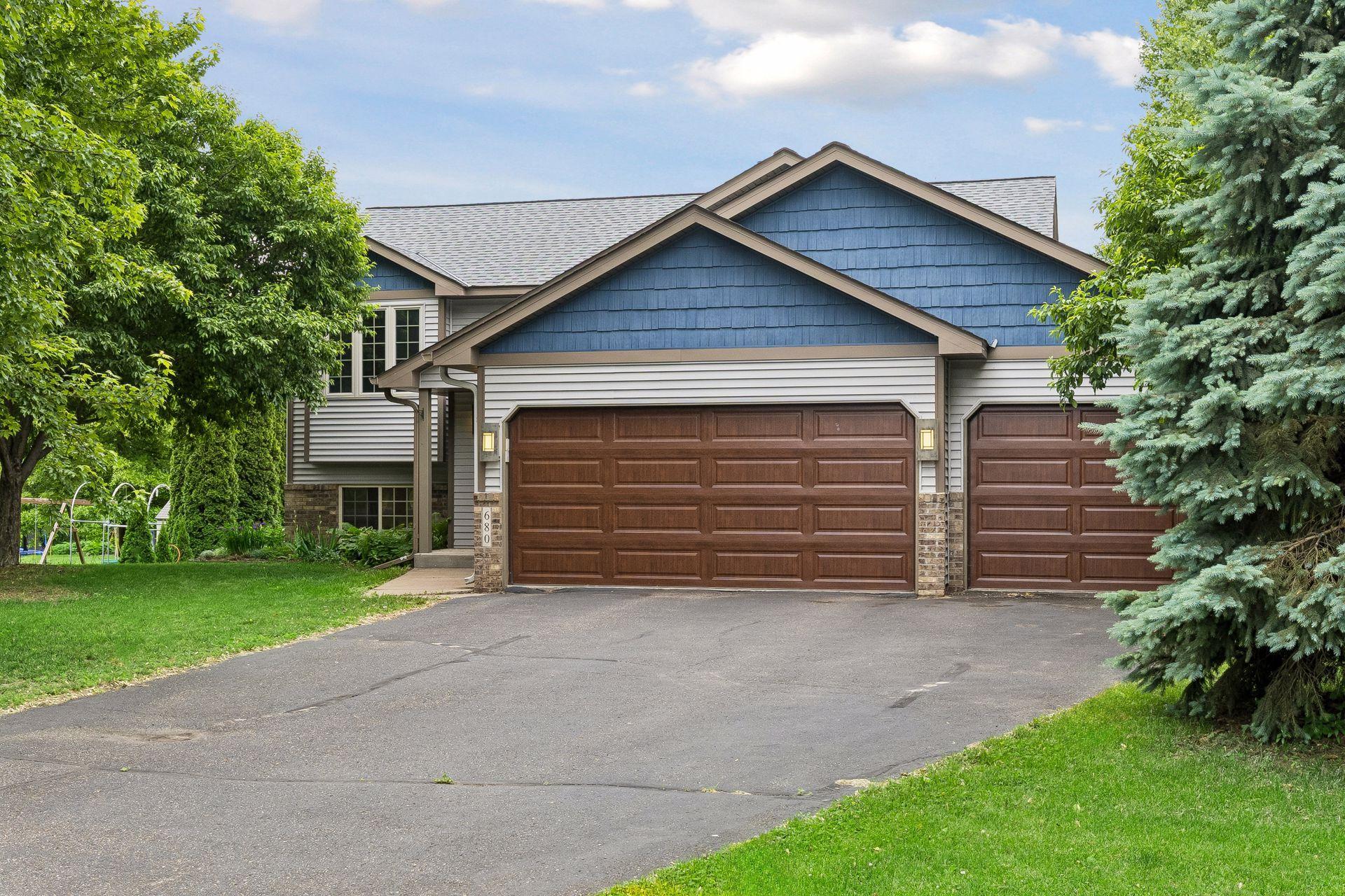 680 Lois Lane Lino Lakes MN 55014
