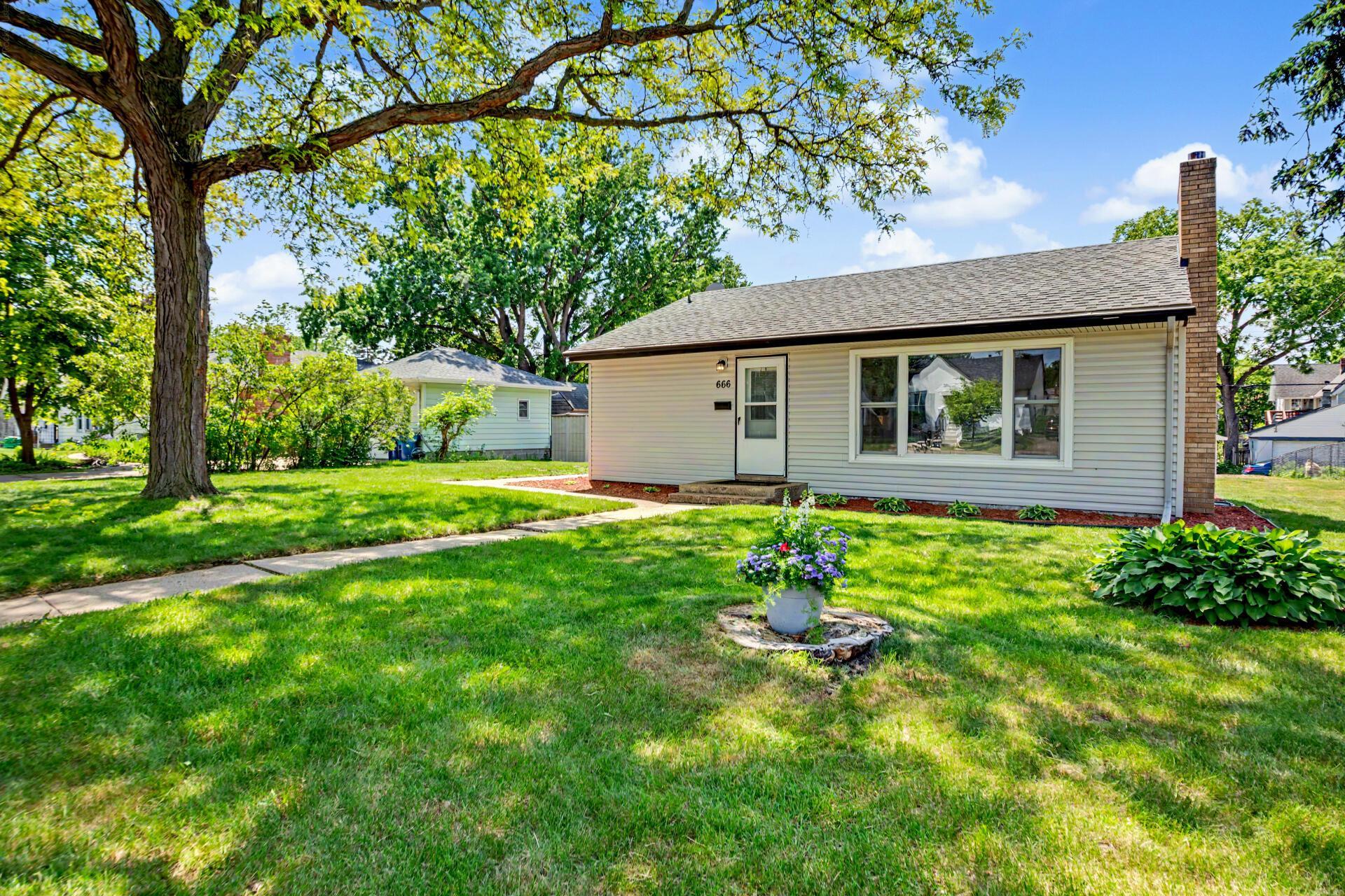 666 3rd Avenue New Brighton MN 55112