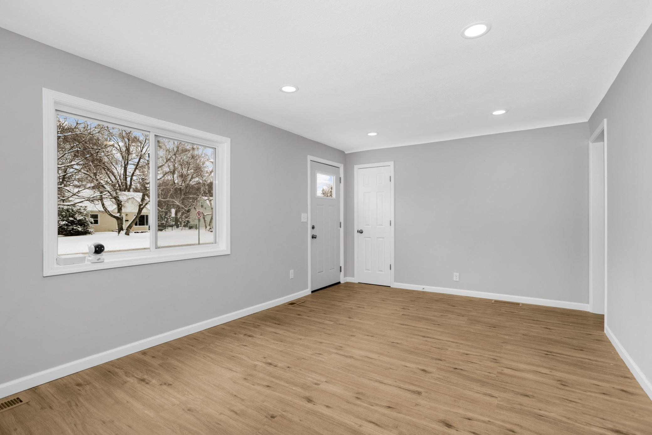 4533 Welcome Avenue Crystal MN 55422