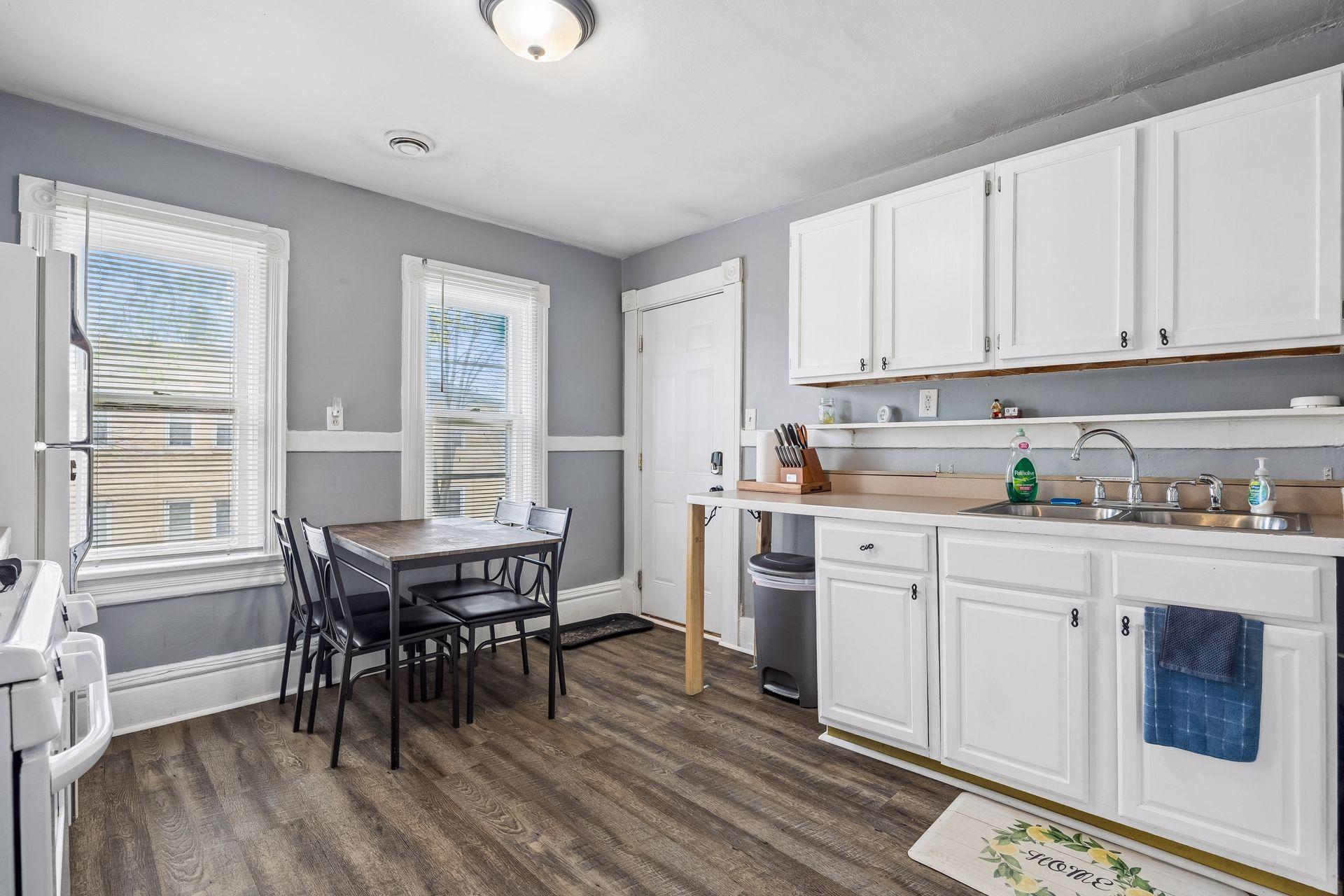 677 Sherburne Avenue Saint Paul MN 55104